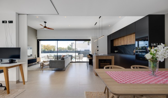 Resale - Bungalow - Pilar de La Horadada