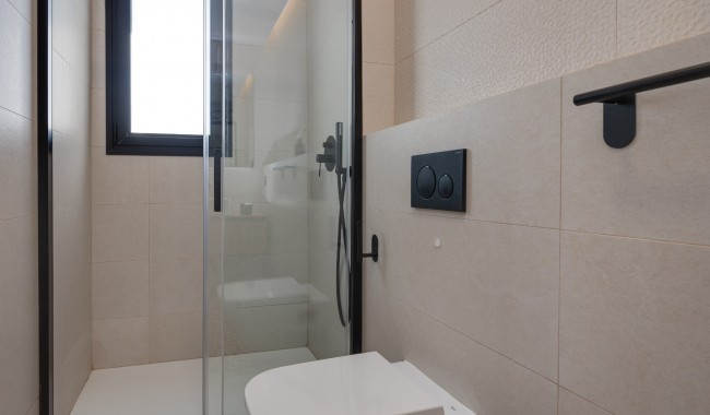 Resale - Bungalow - Pilar de La Horadada