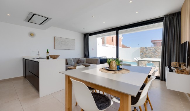 Resale - Villa - San Javier - Santiago de la Ribera