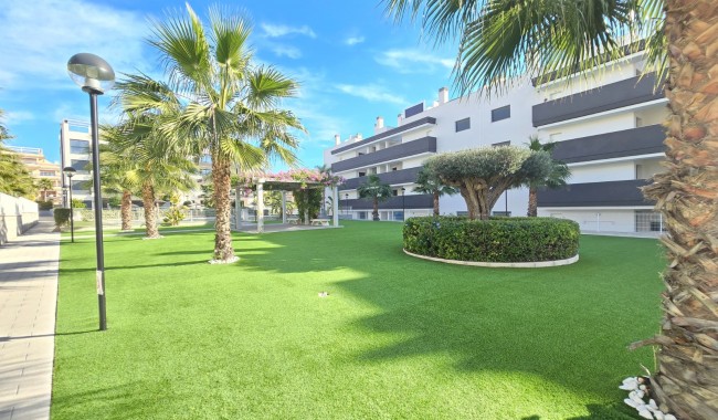 Begagnad - Lägenhet - Orihuela Costa - Villamartín