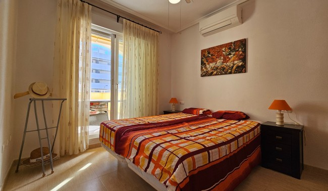 Segunda mano - Apartamento - Torrevieja