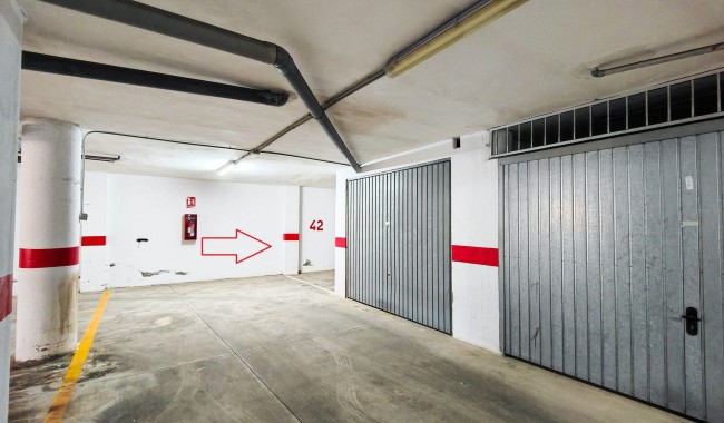 Resale - Parking - Torrevieja