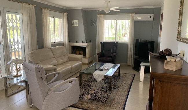 Segunda mano - Villa - Algorfa - Algorfa (montemar)