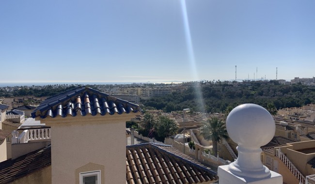 Resale - Villa - Villamartín