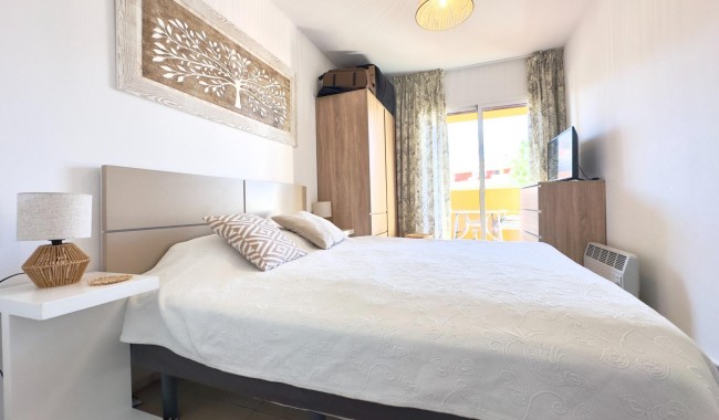 Resale - Apartment - Orihuela Costa - Playa Flamenca