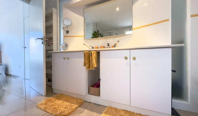 Resale - Apartment - Orihuela Costa - Playa Flamenca