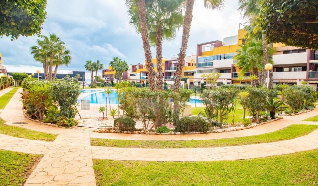 Resale - Apartment - Orihuela Costa - Playa Flamenca