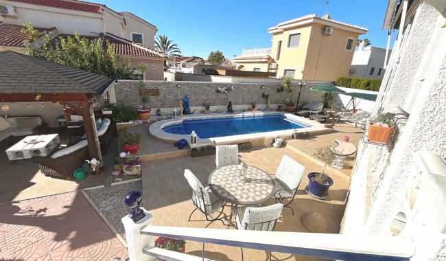 Resale - Villa - Ciudad Quesada/Rojales - Central Quesada