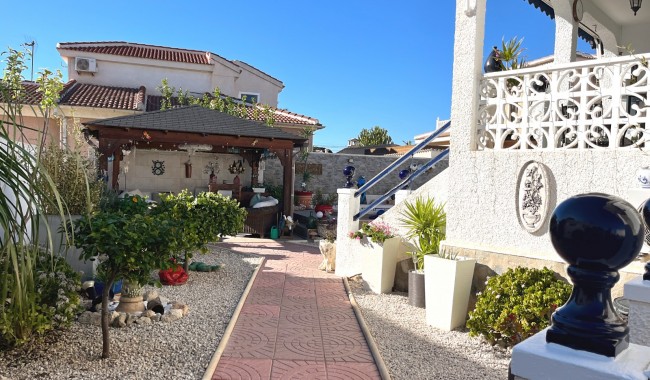 Resale - Villa - Ciudad Quesada/Rojales - Central Quesada
