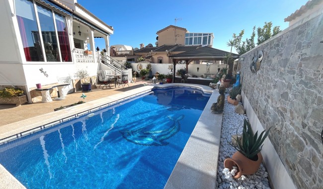 Resale - Villa - Ciudad Quesada/Rojales - Central Quesada