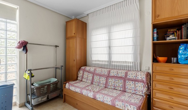 Begagnad - Villa - Alicante - Rebolledo