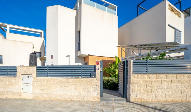 Resale - Villa - Benijófar