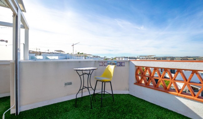 Resale - Villa - Benijófar