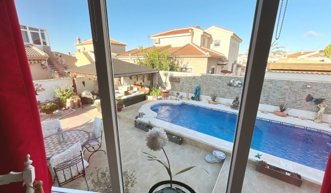 Resale - Villa - Ciudad Quesada/Rojales - Central Quesada