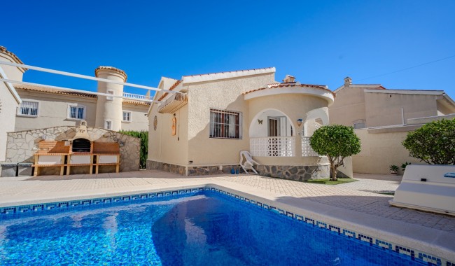 Segunda mano - Villa - Ciudad Quesada/Rojales - La  Marquesa Golf