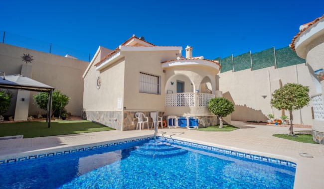Segunda mano - Villa - Ciudad Quesada/Rojales - La  Marquesa Golf