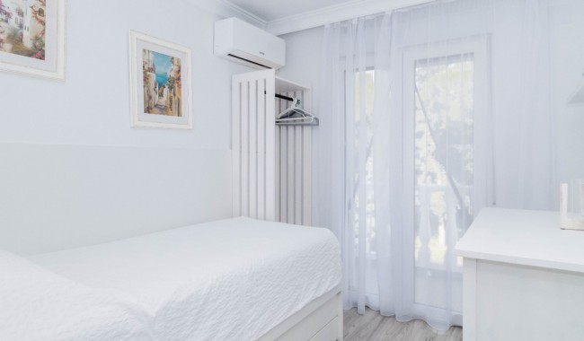 Brukt - Rekkehus - Orihuela Costa - La Zenia