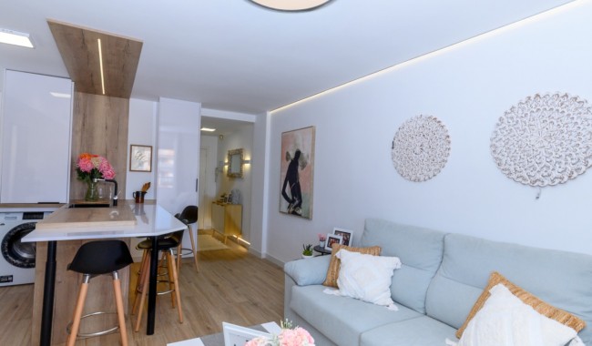 Segunda mano - Apartamento - Torrevieja - Punta Prima