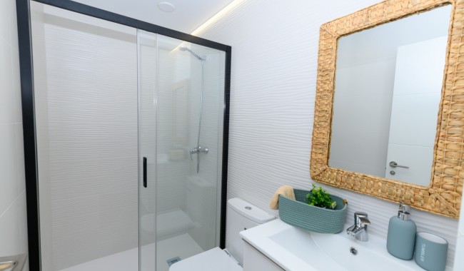 Segunda mano - Apartamento - Torrevieja - Punta Prima
