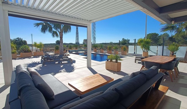 Brukt - Villa - Algorfa - La Finca golf