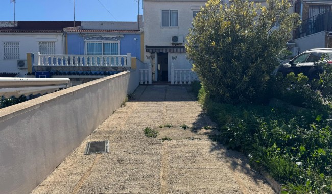 Brukt - Villa - Torrevieja - Los Balcones