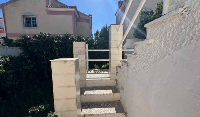 Brukt - Villa - Torrevieja - Los Balcones