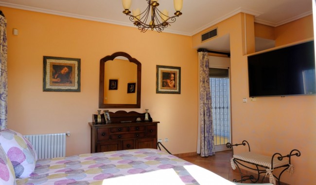 Resale - Finca - Orihuela - Orihuela Costa