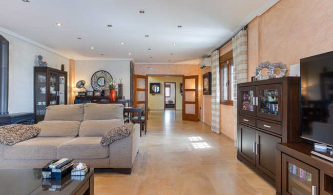Brukt - Villa - Los Montesinos - La Herrada
