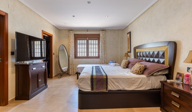 Brukt - Villa - Los Montesinos - La Herrada