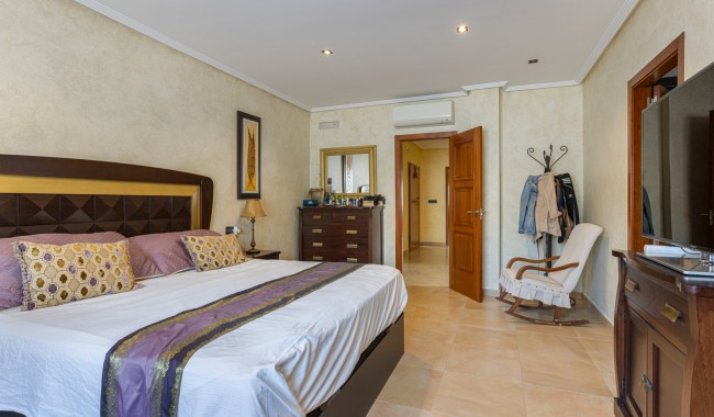 Brukt - Villa - Los Montesinos - La Herrada