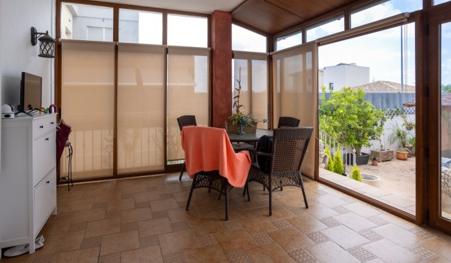 Brukt - Villa - Los Montesinos - La Herrada