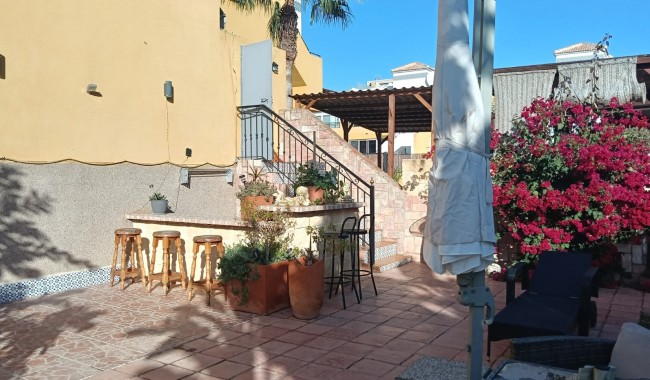 Segunda mano - Apartamento - Los Montesinos - La Herrada