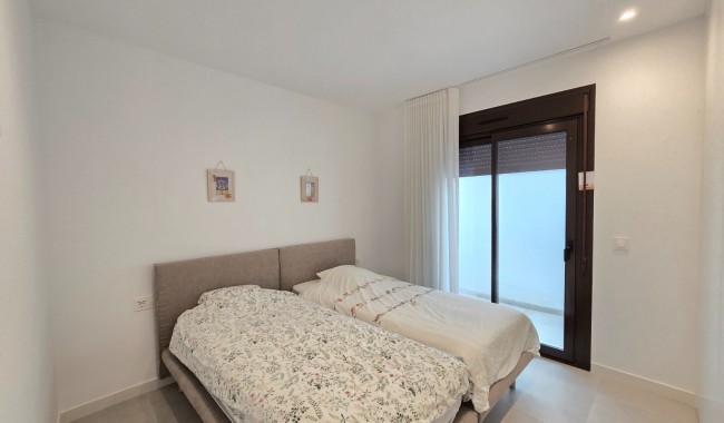 Resale - Apartment - Pilar de La Horadada