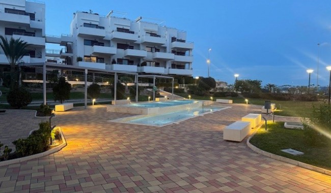 Sprzedaż - Apartament - Orihuela costa - Dehesa de Campoamor
