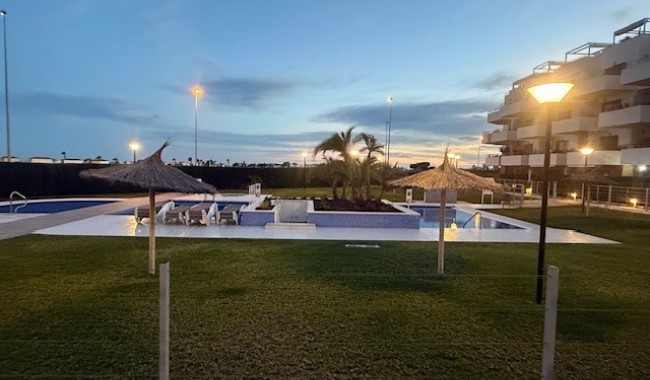 Sprzedaż - Apartament - Orihuela costa - Dehesa de Campoamor