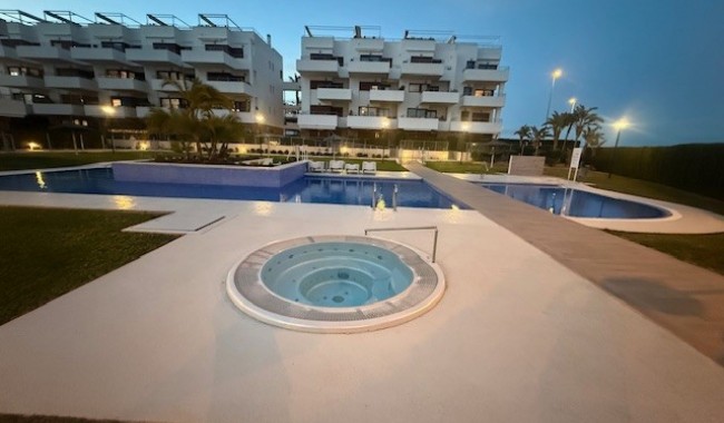 Sprzedaż - Apartament - Orihuela costa - Dehesa de Campoamor