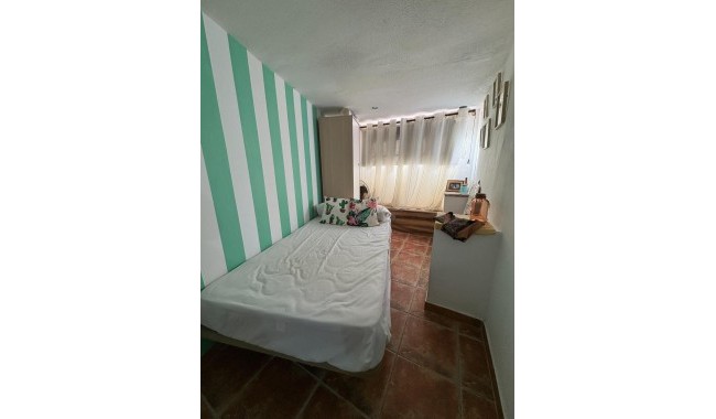 Resale - Storeroom - Torrevieja - Centro
