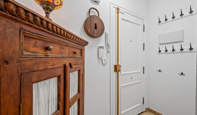 Resale - Apartment - Torrevieja