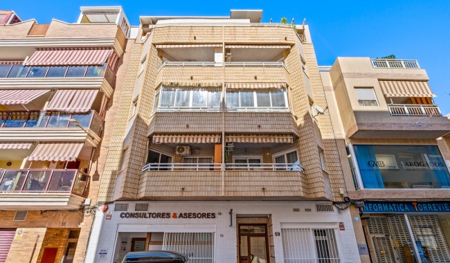 Resale - Apartment - Torrevieja