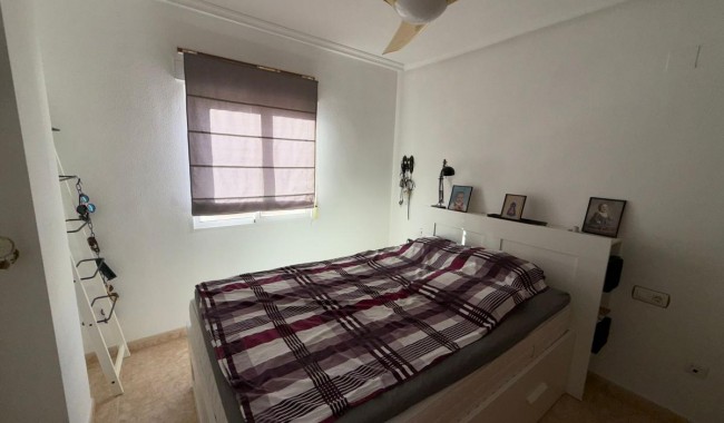 Sprzedaż - Apartament - Torrevieja