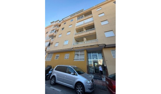 Sprzedaż - Apartament - Torrevieja