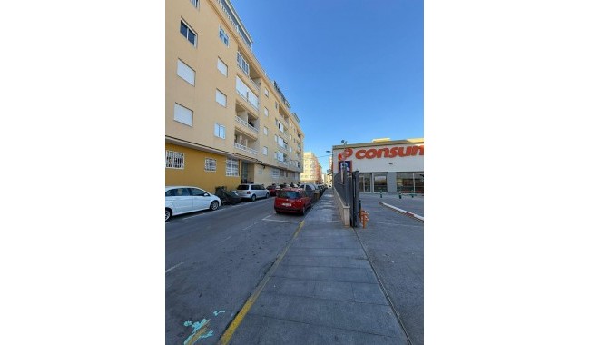 Sprzedaż - Apartament - Torrevieja