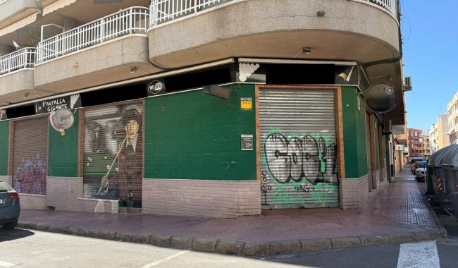 Brukt - Næringslokaler - Torrevieja - Playa del cura
