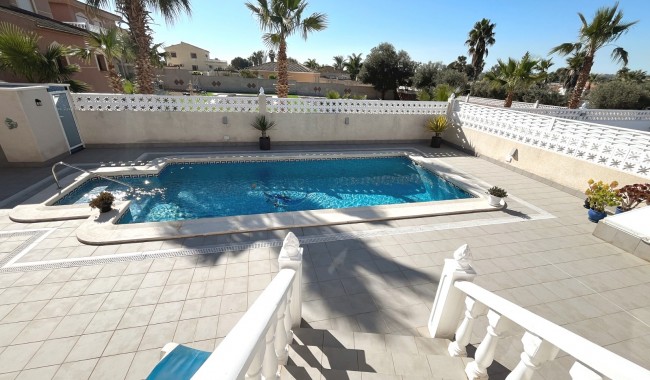Resale - Villa - Benijófar - Monte Azul/ El Dorado