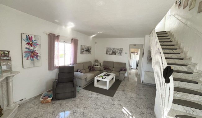 Resale - Villa - Benijófar - Monte Azul/ El Dorado