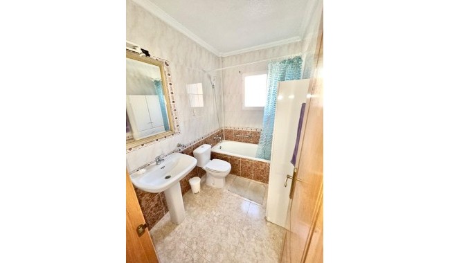 Resale - Townhouse - Orihuela Costa - Punta Prima
