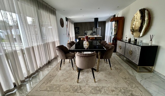 Begagnad - Villa - Torrevieja - Los Balcones