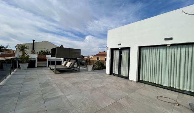 Begagnad - Villa - Torrevieja - Los Balcones