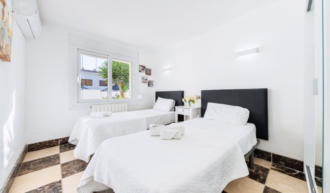 Brukt - Villa - Orihuela Costa - Dehesa de Campoamor