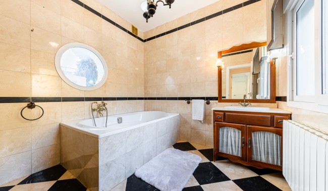 Brukt - Villa - Orihuela Costa - Dehesa de Campoamor